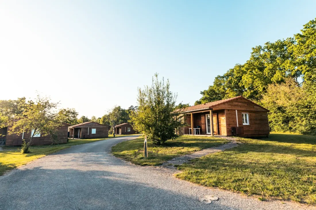 Camping maeva Escapades Domaine la Vingeanne 3 étoiles★★★