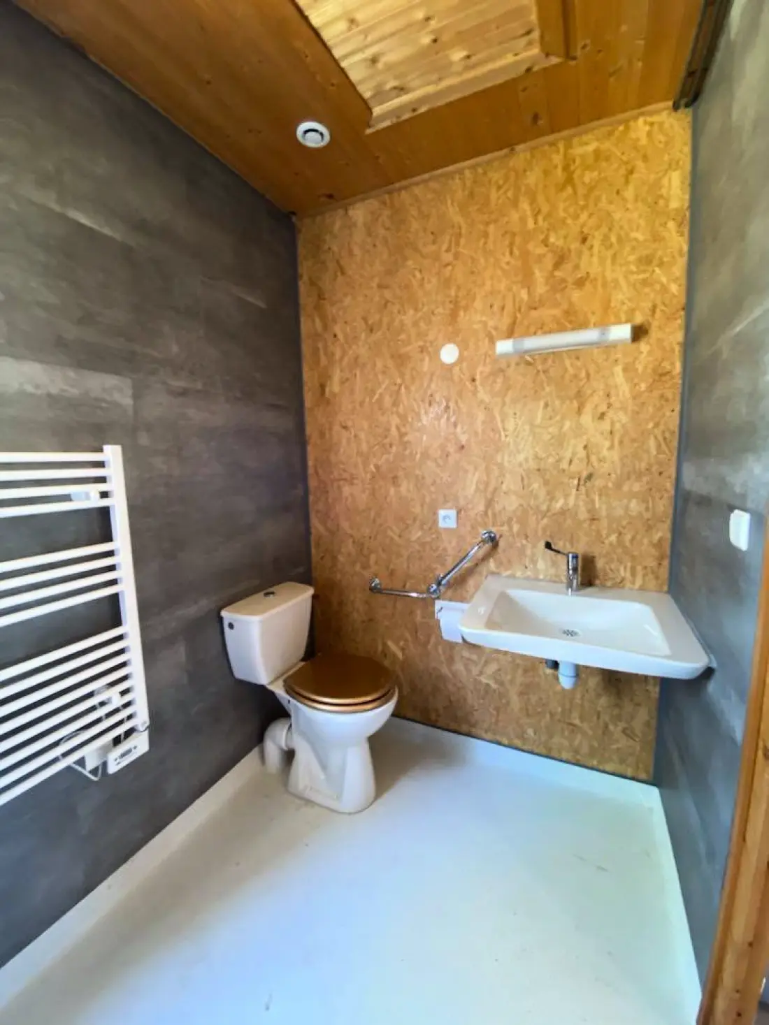 Camping maeva Escapades Domaine la Vingeanne 3 étoiles★★★