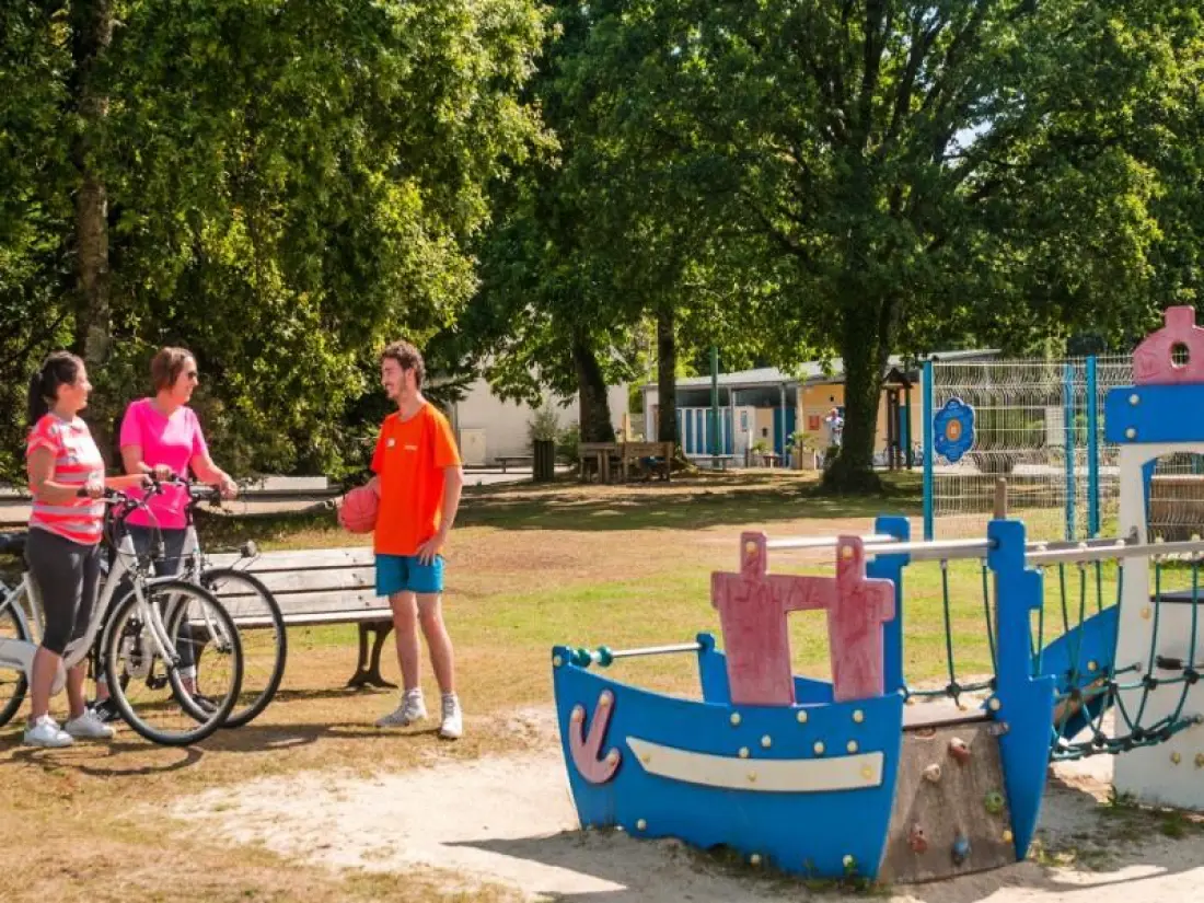 Camping Bois de Pleuven3 étoiles★★★