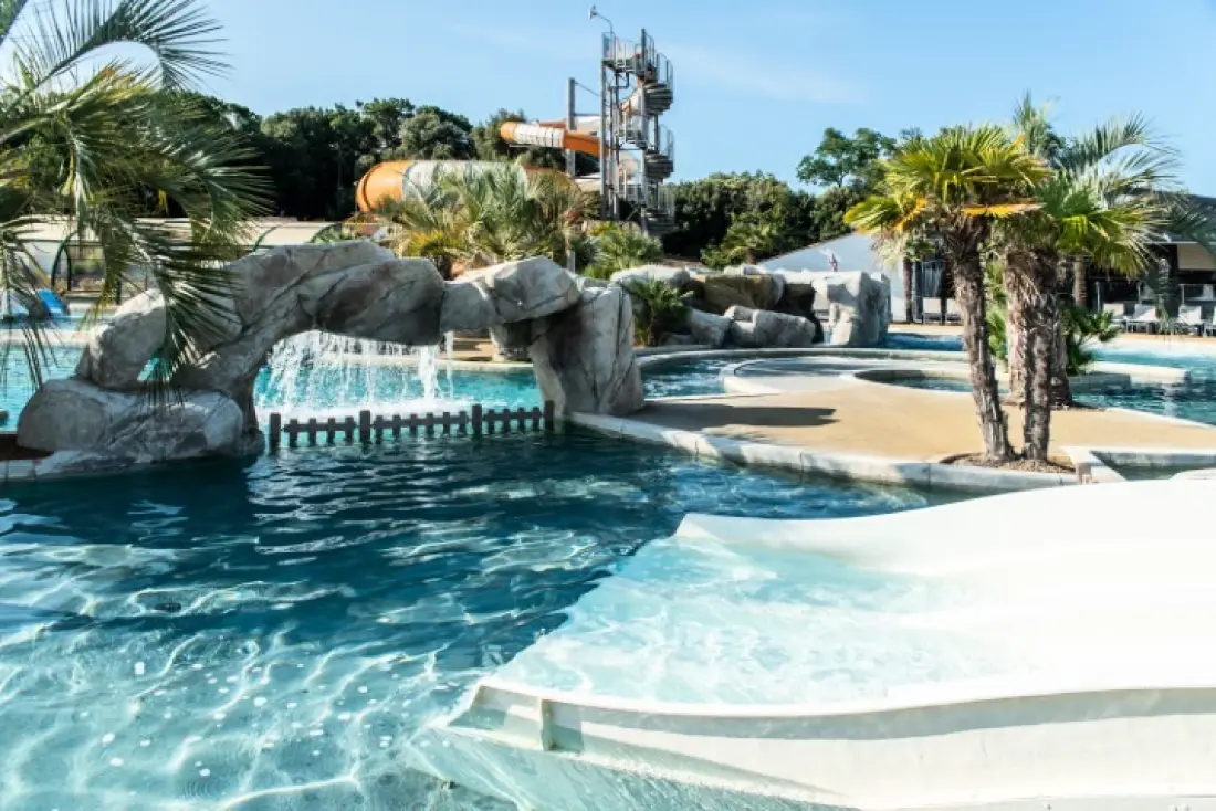 Camping Club Les Brunelles 5 étoiles★★★★★ - MS Vacances