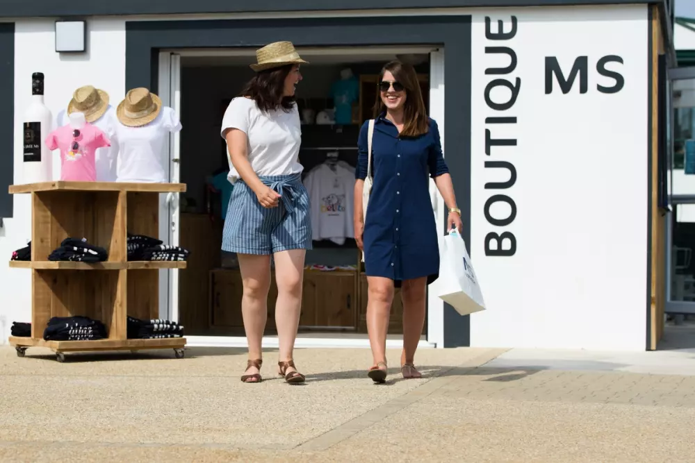 Camping Les Brunelles 5 étoiles★★★★★