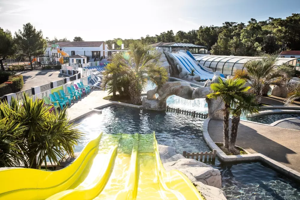 Camping Les Brunelles 5 étoiles★★★★★