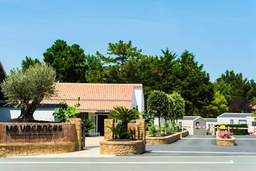 Camping Les Brunelles 5 étoiles★★★★★