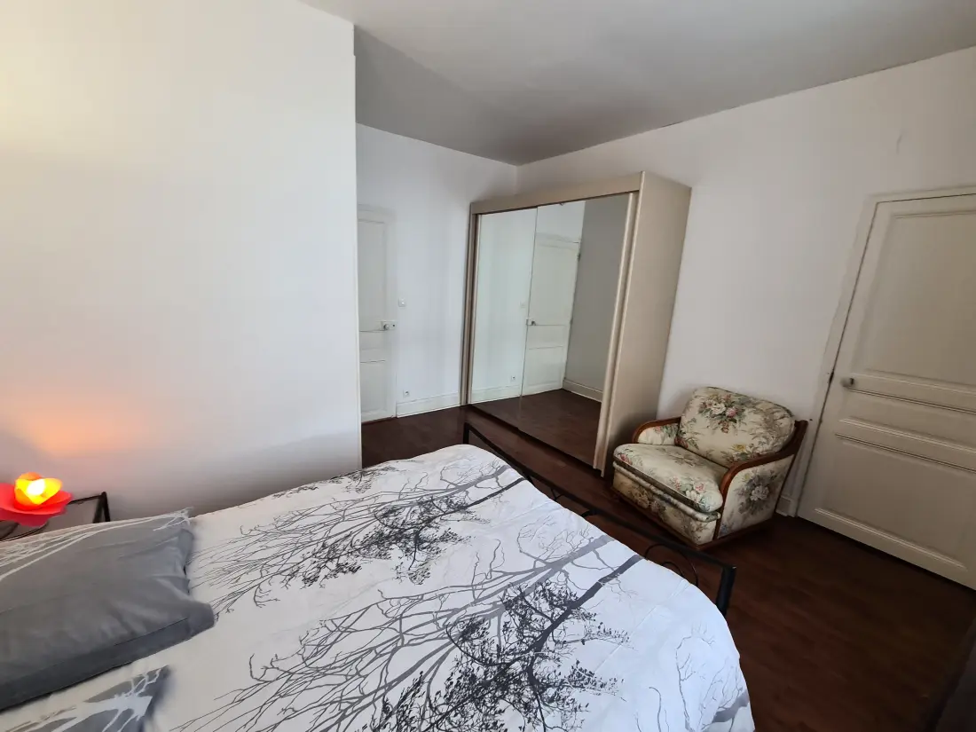 Location de Vacances Lorcy 9