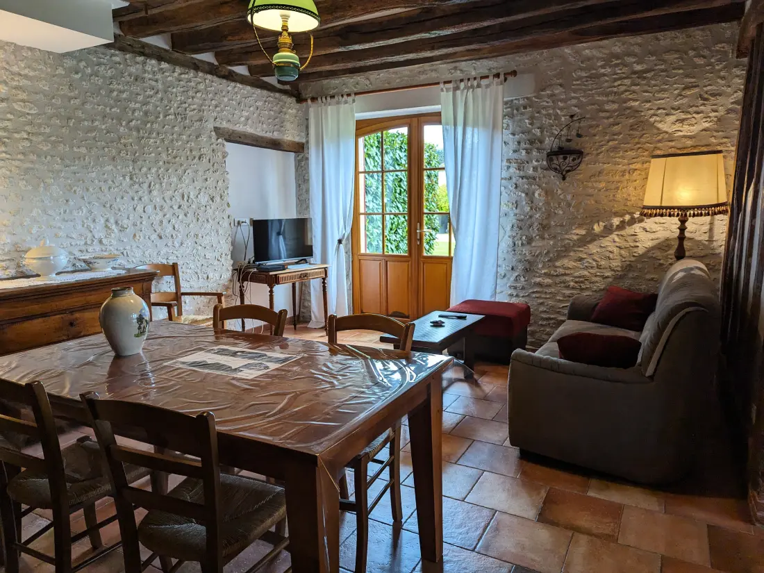 Maison de Vacances Lorcy 5