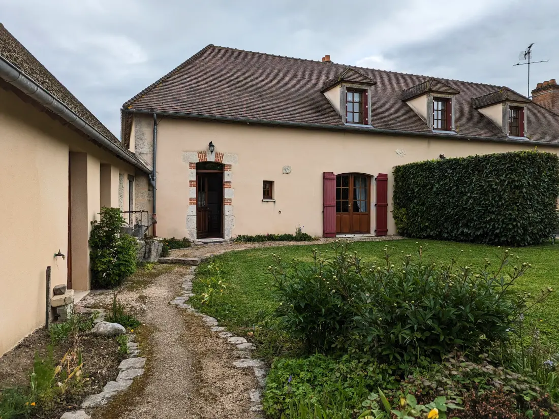 Maison de Vacances Lorcy 5