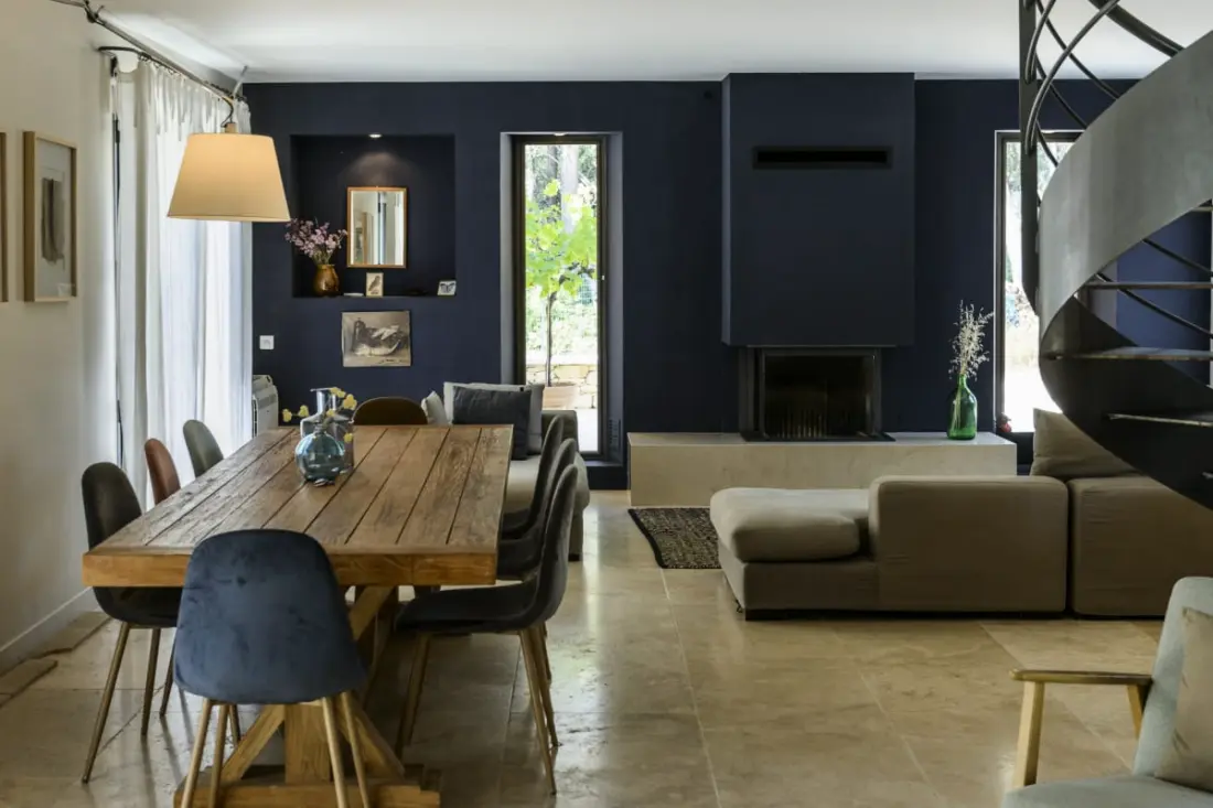 Bastide Blanche : Villa Avec Piscine Et Terrain De Pétanque à Lourmarin.