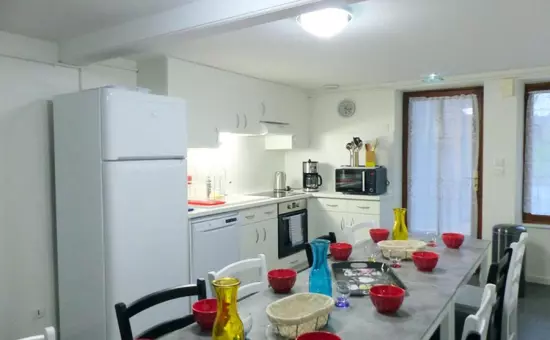 Maison de Vacances Louroux-de-Bouble 6