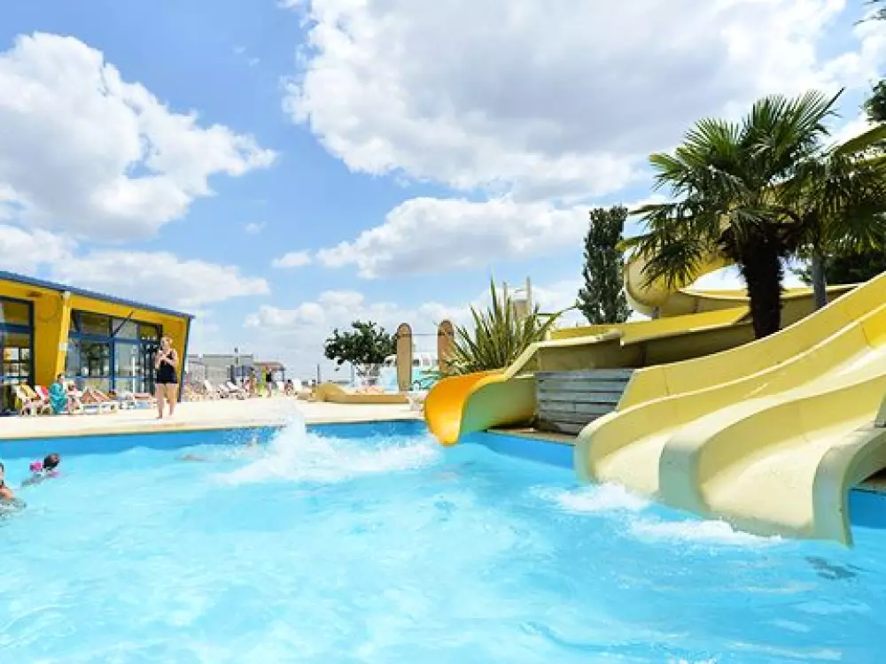 Camping Domaine Des Guifettes  3 étoiles★★★