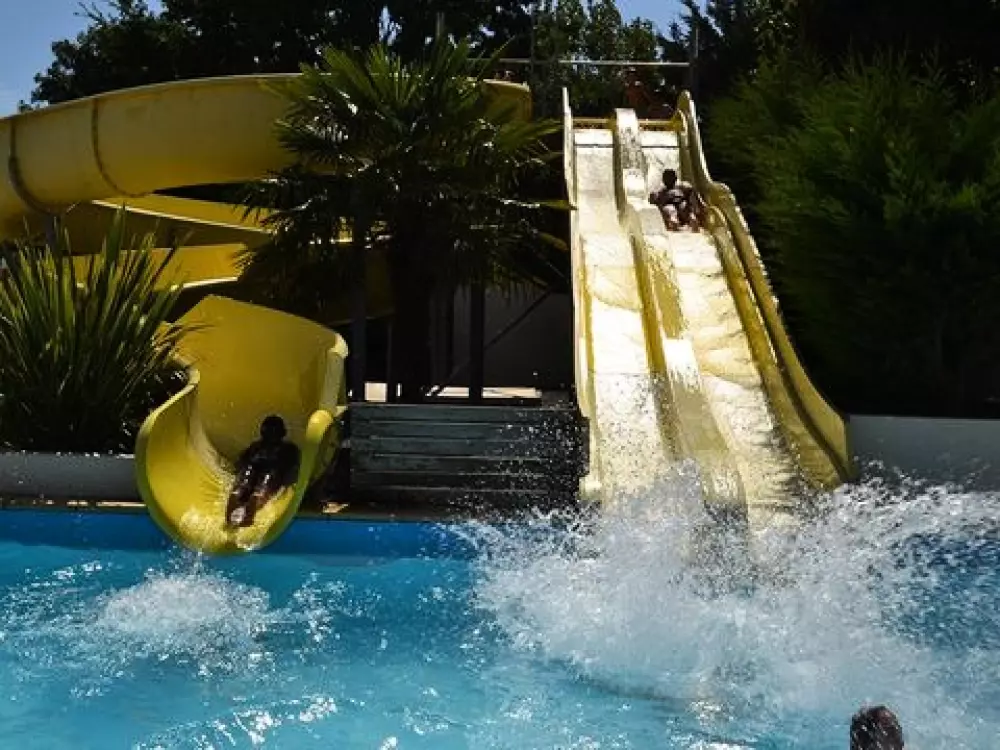 Camping Domaine Des Guifettes  3 étoiles★★★