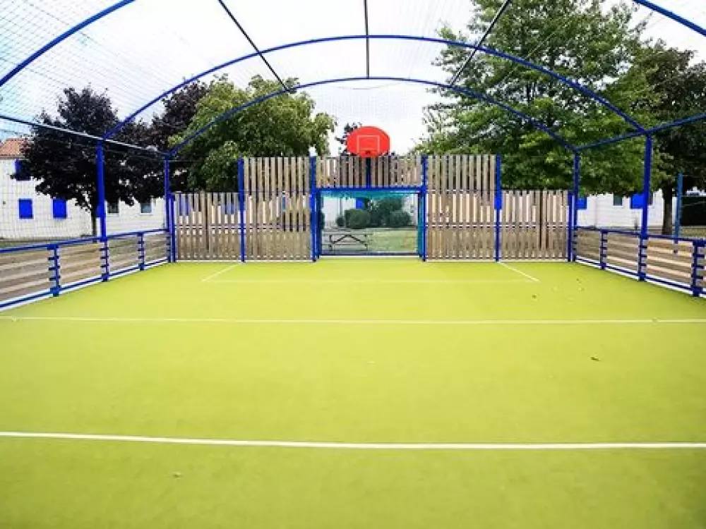 Camping Domaine Des Guifettes  3 étoiles★★★