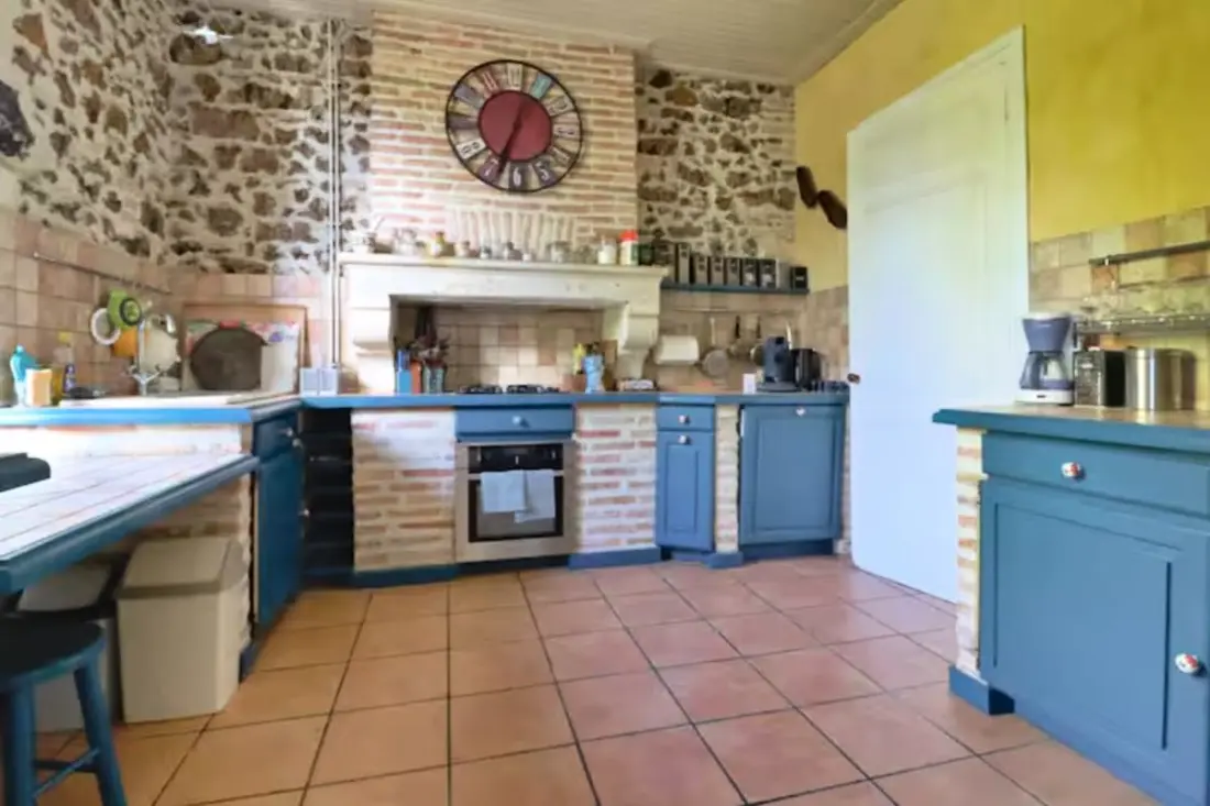 Maison Familiale Avec Jardin à Lugos