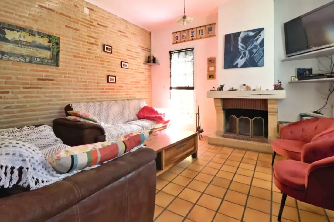 Maison Familiale Avec Jardin à Lugos