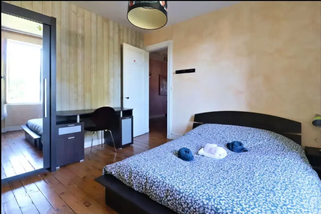 Maison Familiale Avec Jardin à Lugos