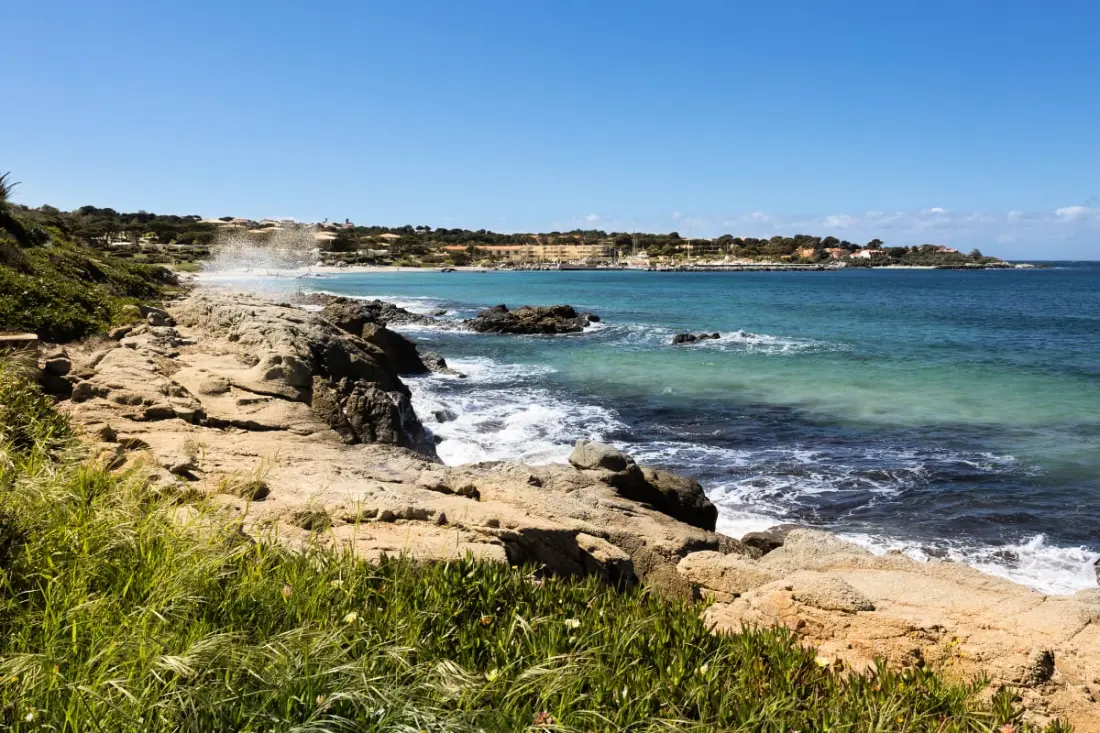Casale E Piazze 45 – Maison De Vacances Les Pieds Dans L’eau à Lumio