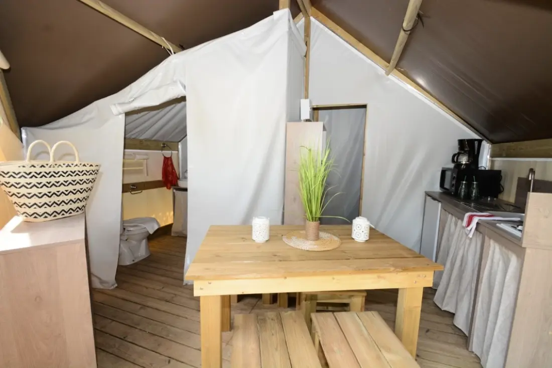 Camping CHAMP LA CHEVRE 3 étoiles★★★