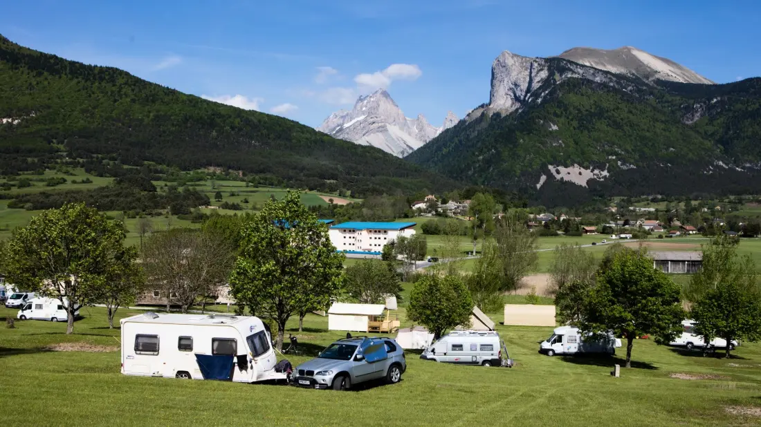 Camping CHAMP LA CHEVRE 3 étoiles★★★