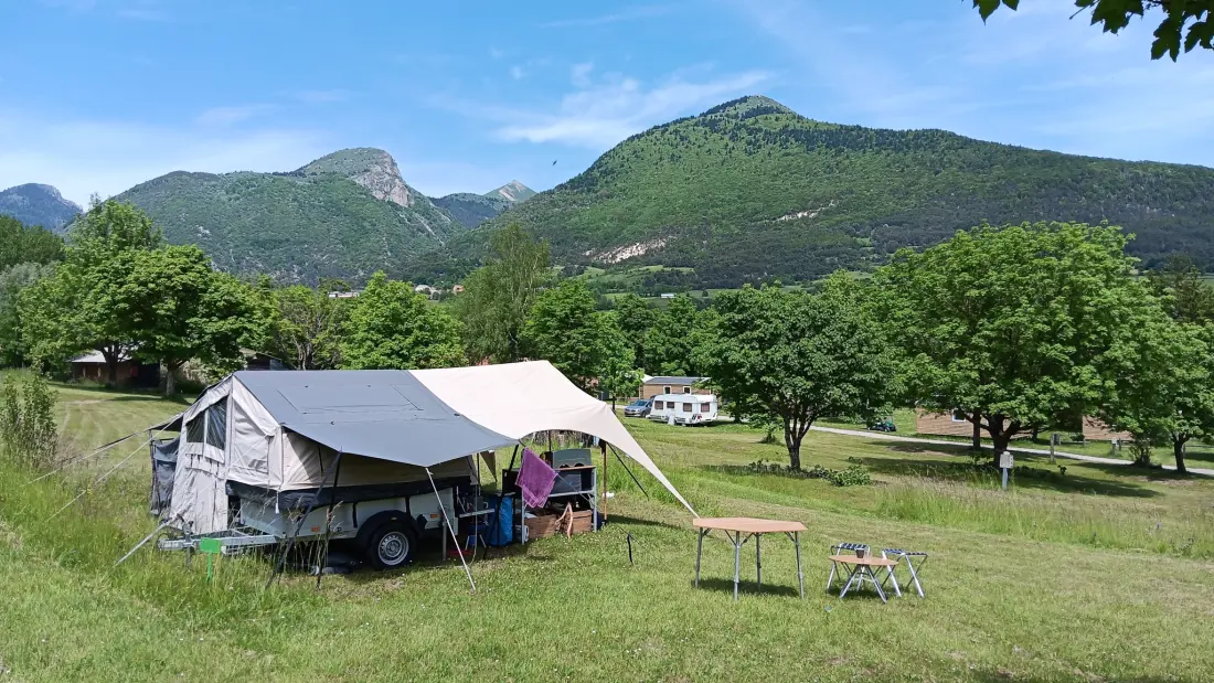 Camping CHAMP LA CHEVRE 3 étoiles★★★