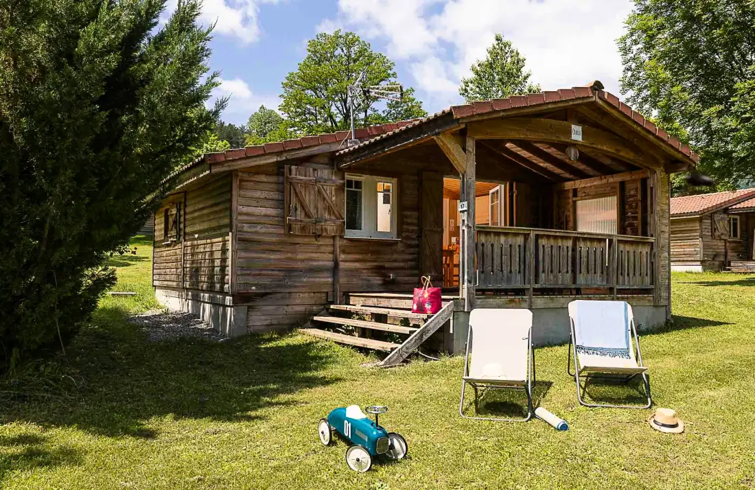 Camping CHAMP LA CHEVRE 3 étoiles★★★