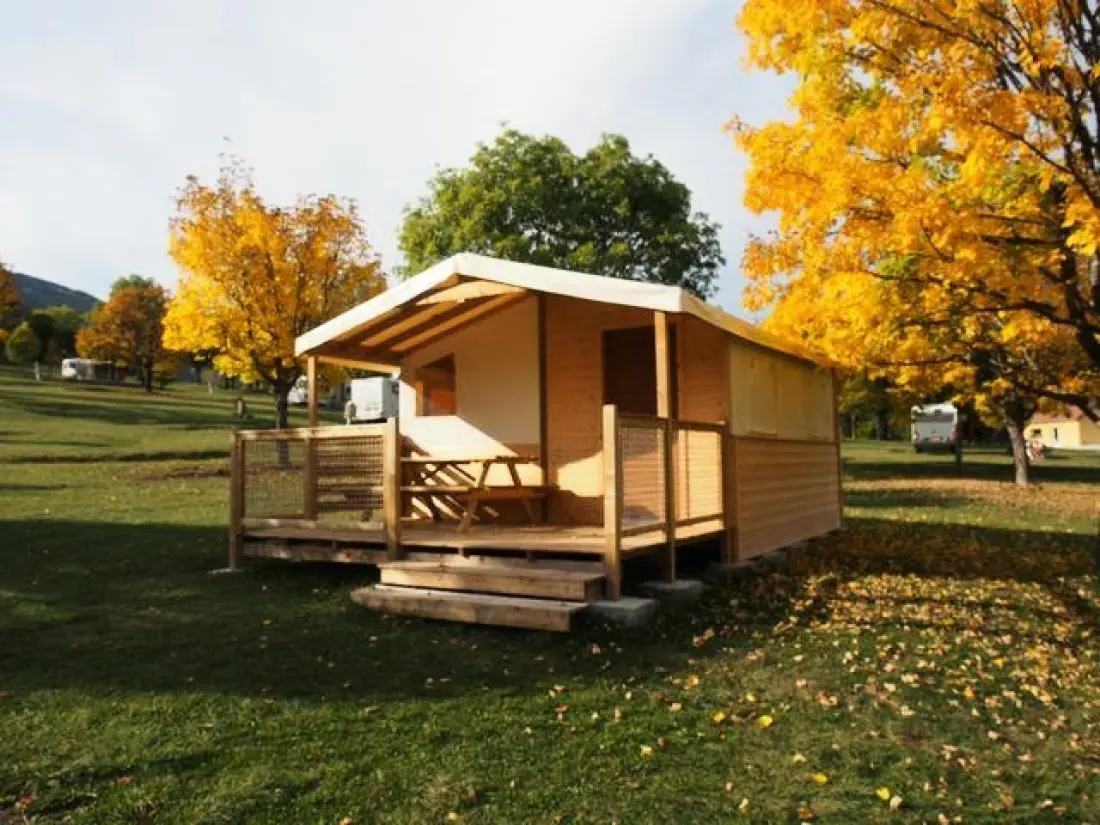 Camping CHAMP LA CHEVRE 3 étoiles★★★