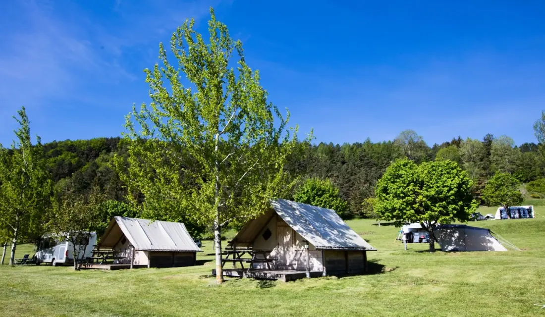 Camping CHAMP LA CHEVRE 3 étoiles★★★