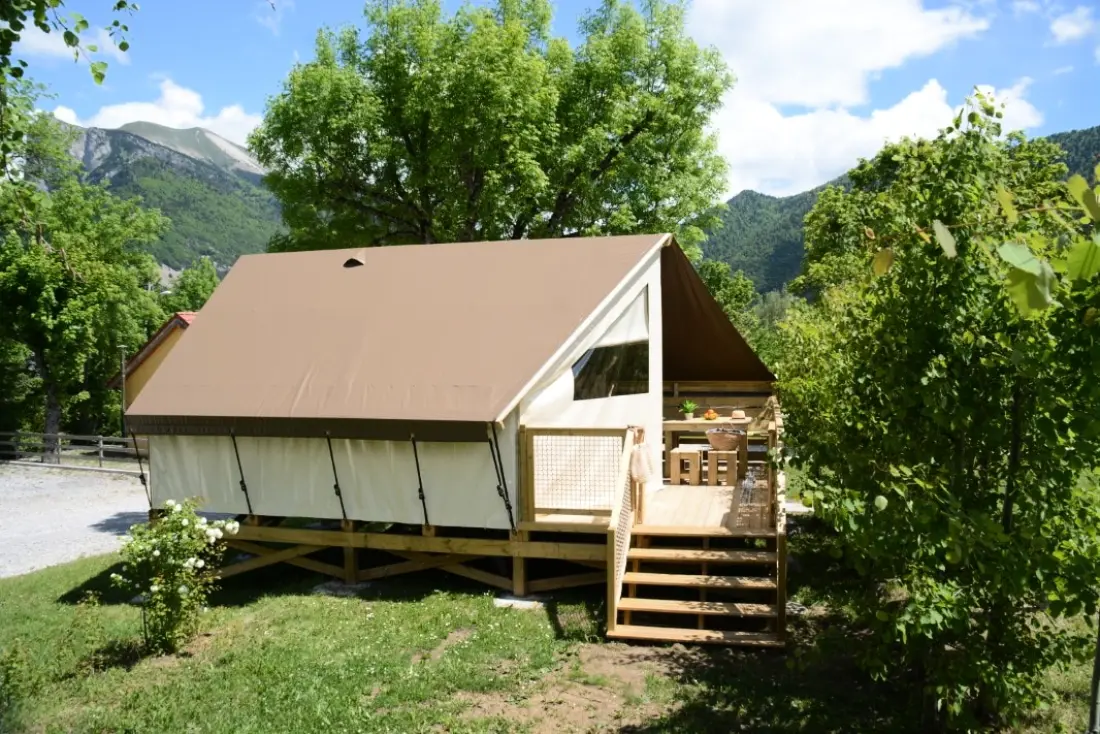 Camping CHAMP LA CHEVRE 3 étoiles★★★