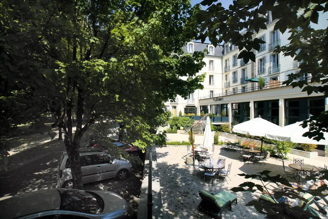 Hôtel Cerise Luxeuil Les Sources3 étoiles★★★