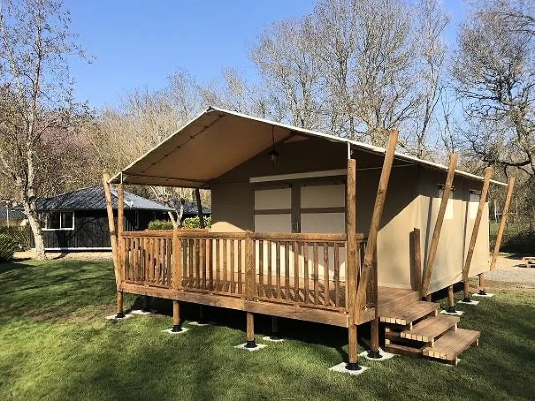 Flower Camping Les Granges 3 étoiles★★★