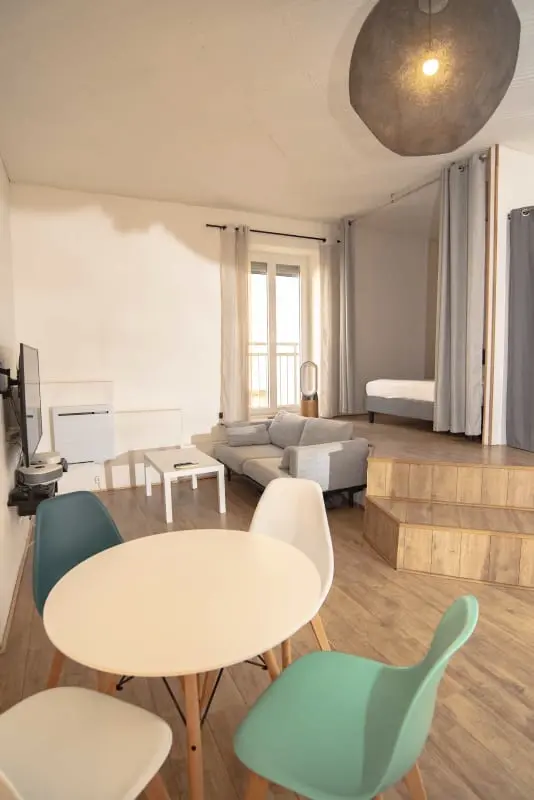 Beau Studio Au Coeur De Lyon