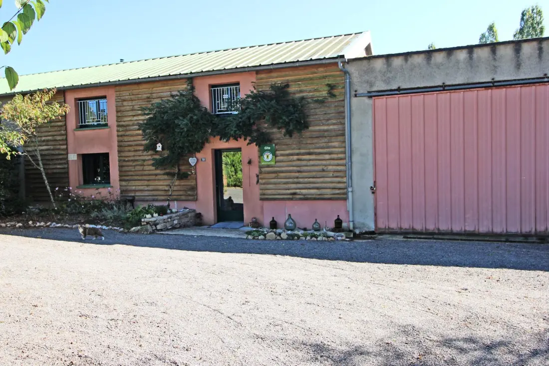 Gîte de France Montbrugnaud: "les trois chênes" 3 épis