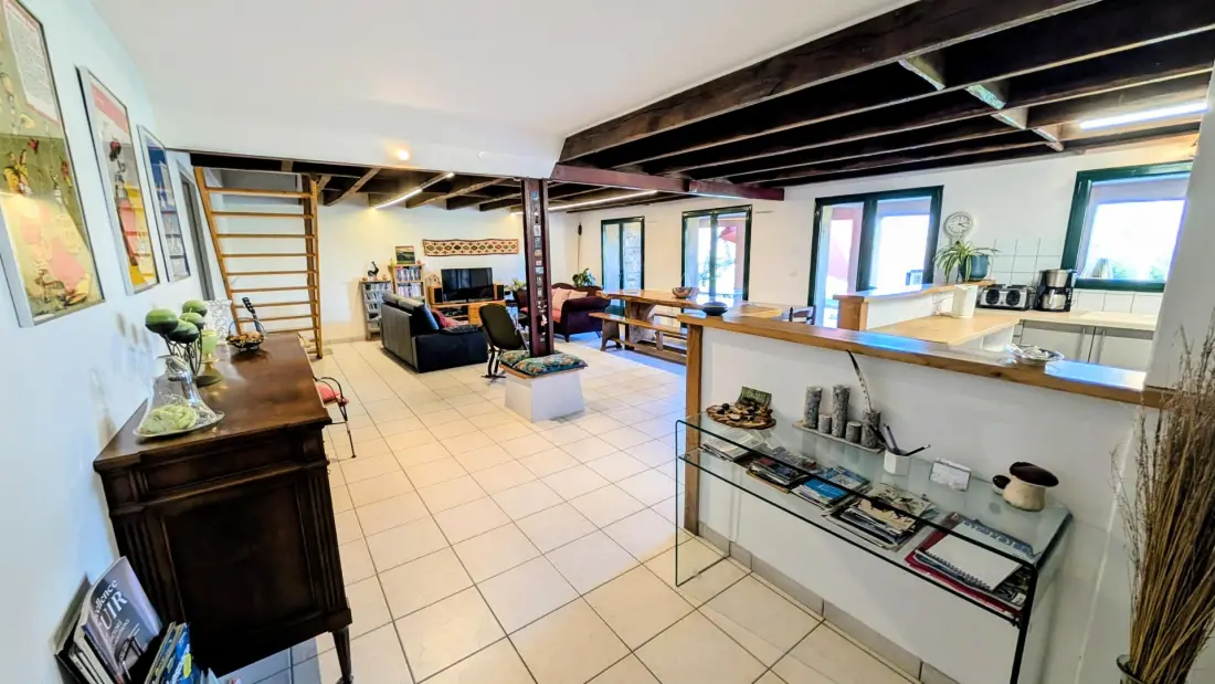 Gîte de France Montbrugnaud: "les trois chênes" 3 épis