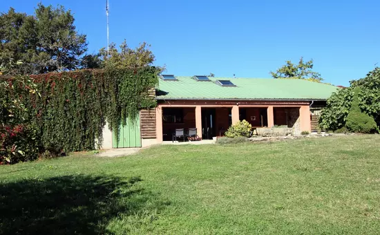 Gîte de France Montbrugnaud: les trois chênes 3 épis