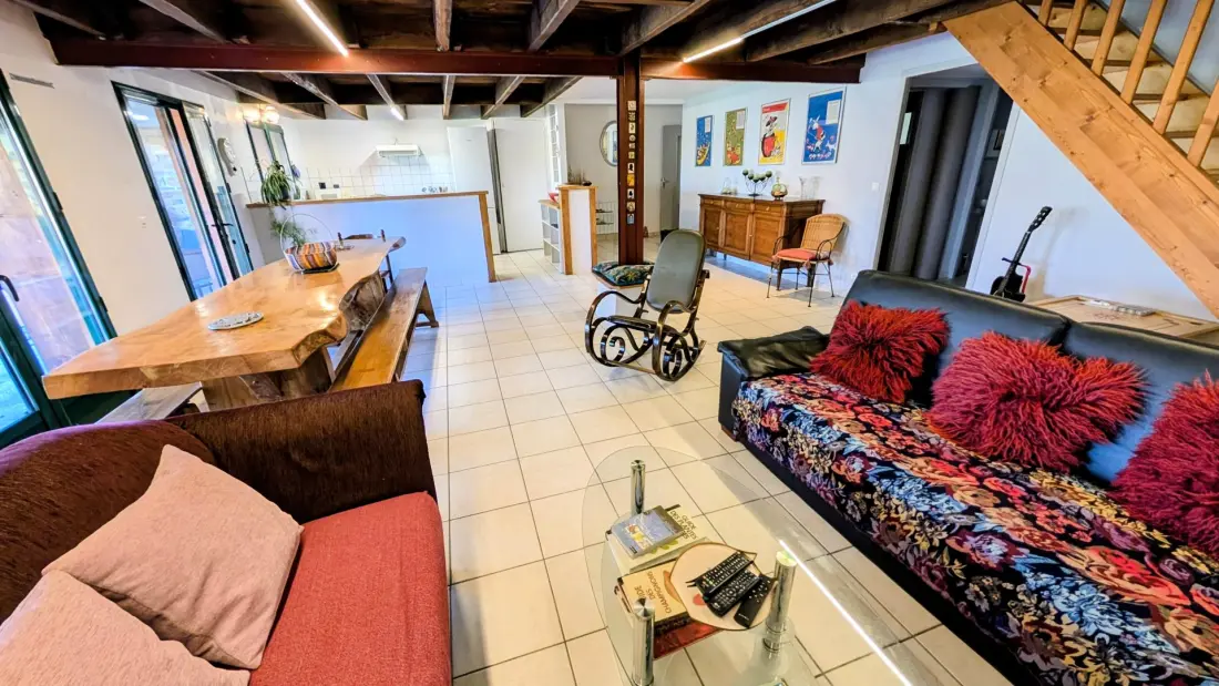 Gîte de France Montbrugnaud: "les trois chênes" 3 épis