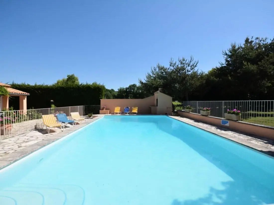 Maison de Vacances MalaucÃ¨ne