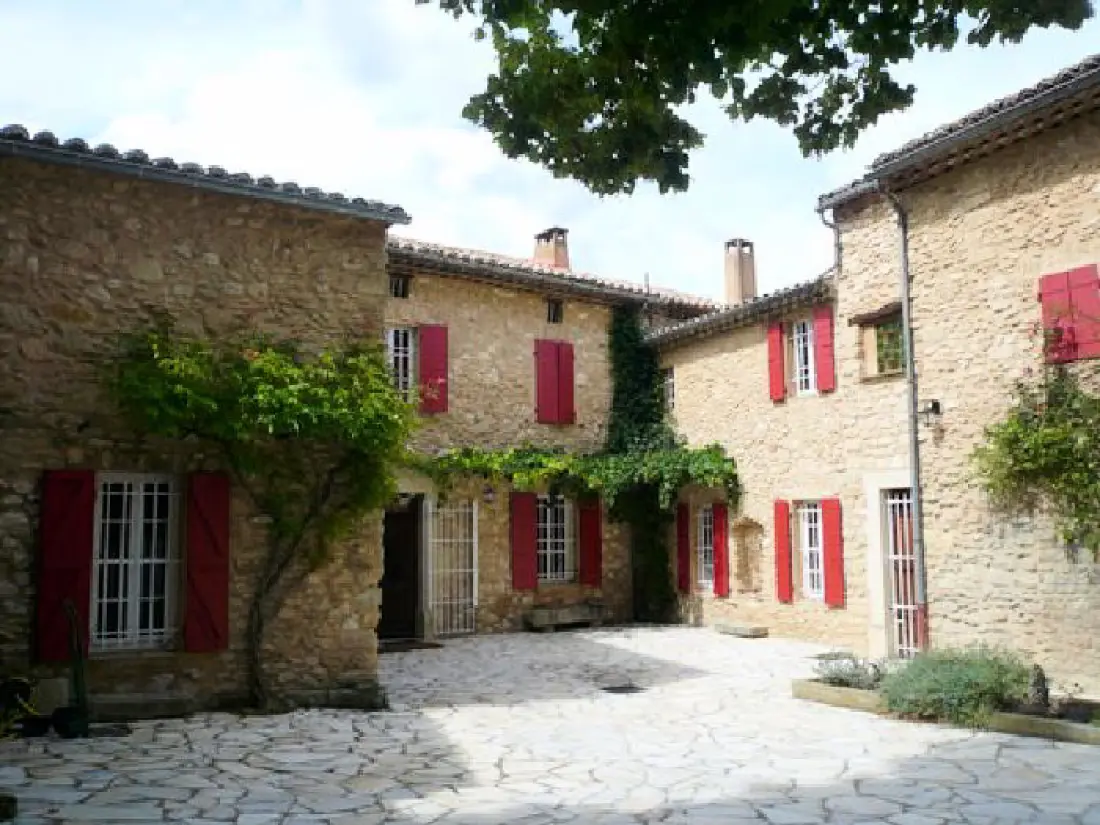 Le Mas Saint Pierre