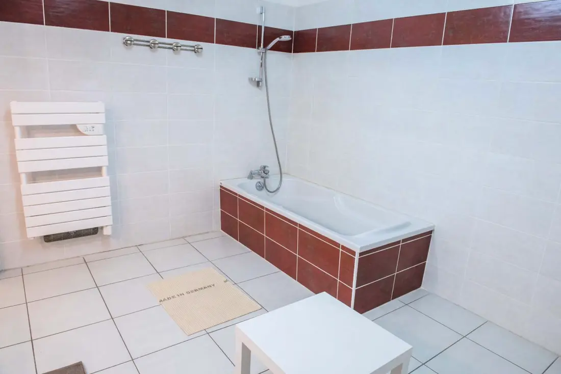 Gîte de France Gîtes de france 3 épis 8 personnes à malbouzon 3 épis