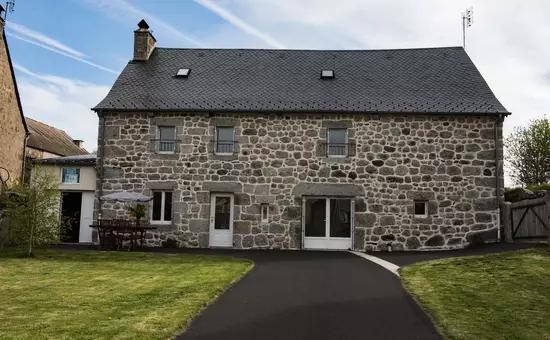 Gîte de France Gîtes de france 3 épis 8 personnes à malbouzon 3 épis