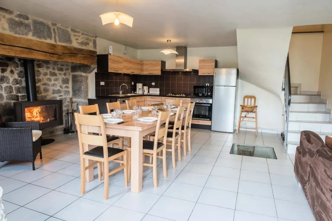Gîte de France Gîtes de france 3 épis 8 personnes à malbouzon 3 épis