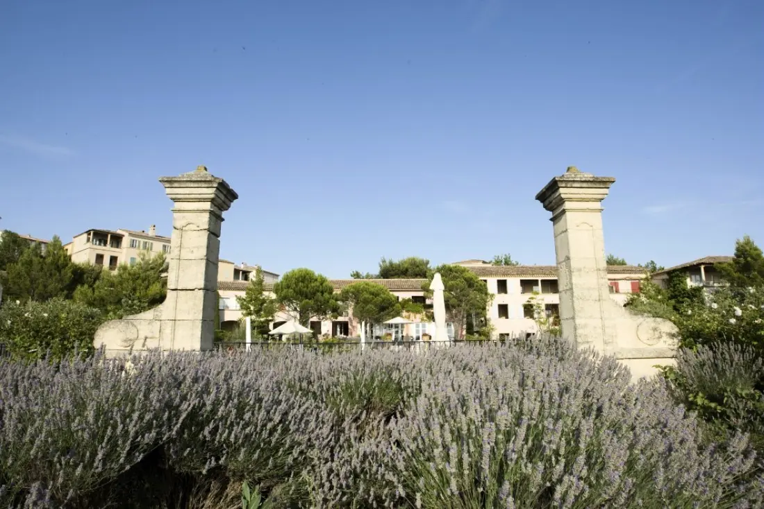 Résidence Hôtel du Golf de Pont Royal - maeva Home