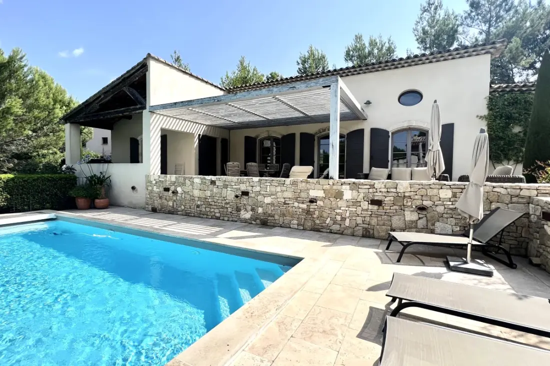 Maison Marie : Élégance Provençale Sur Le Golf De Pont Royal
