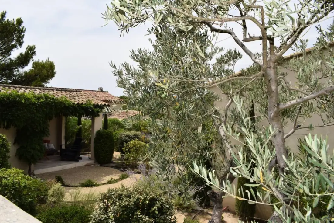 Maison Marie : Élégance Provençale Sur Le Golf De Pont Royal