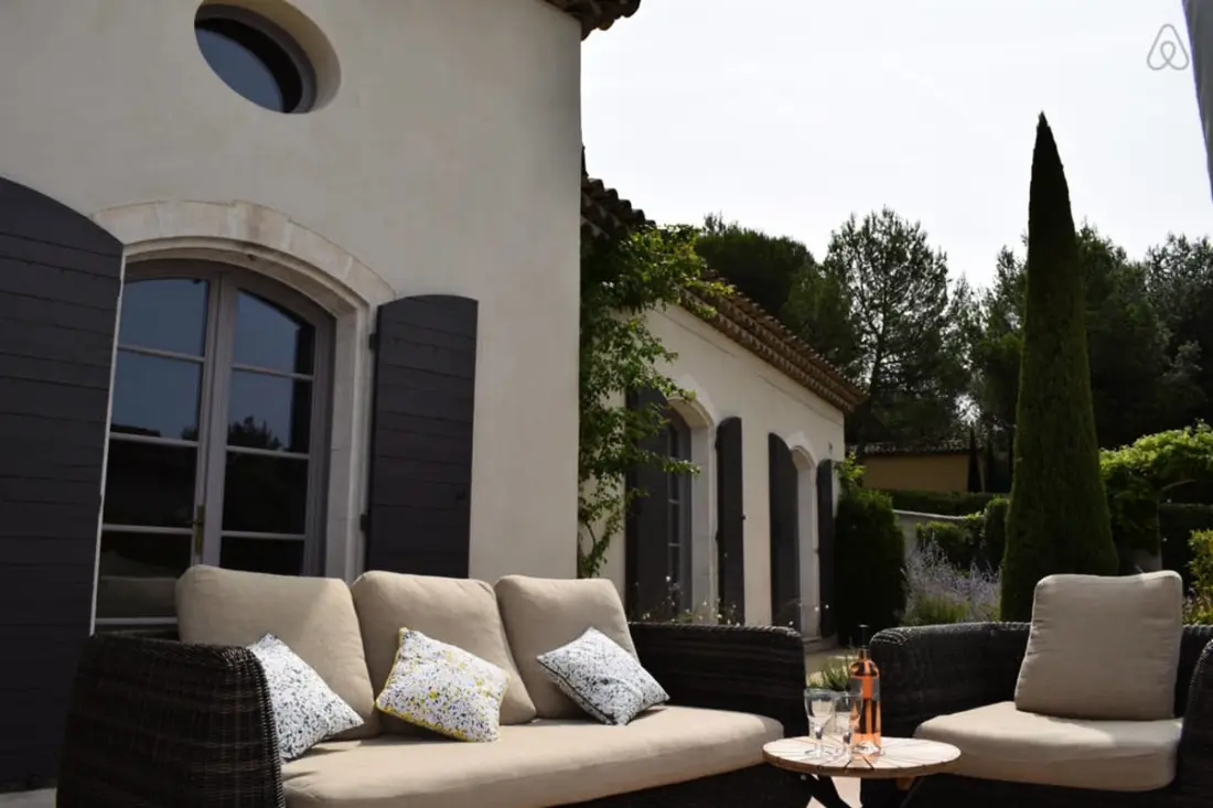 Maison Marie : Élégance Provençale Sur Le Golf De Pont Royal