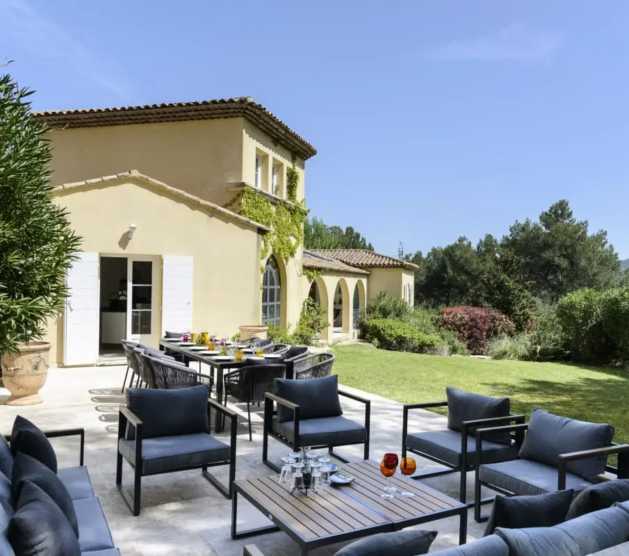 Villa Clara Le Luxe Au  Le Golf De Pont Royal !