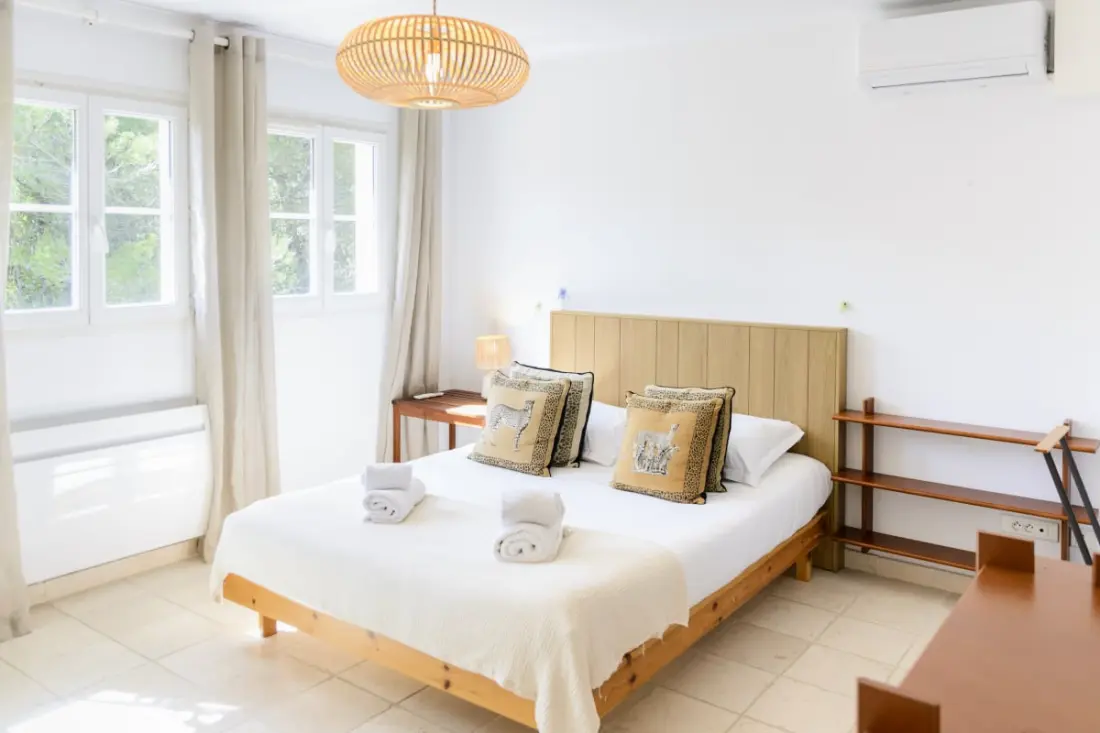 Villa Clara Le Luxe Au  Le Golf De Pont Royal !