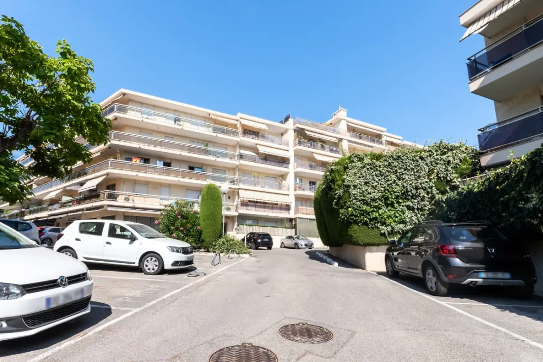 Appartement Les Heures Claires Avec Terrasse -