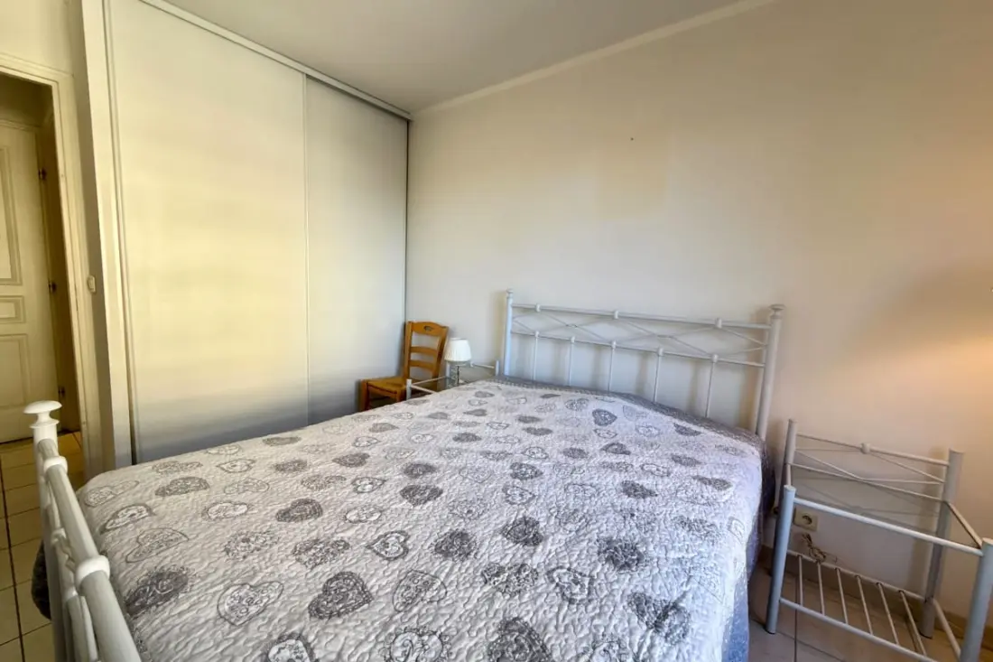 Appartement Lumineux à Mandelieu, Proche De La Mer
