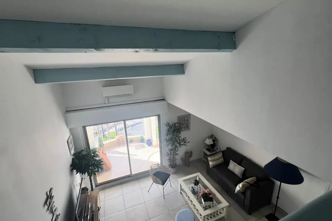 Appartement Lumineux Avec Piscine à Mandelieu