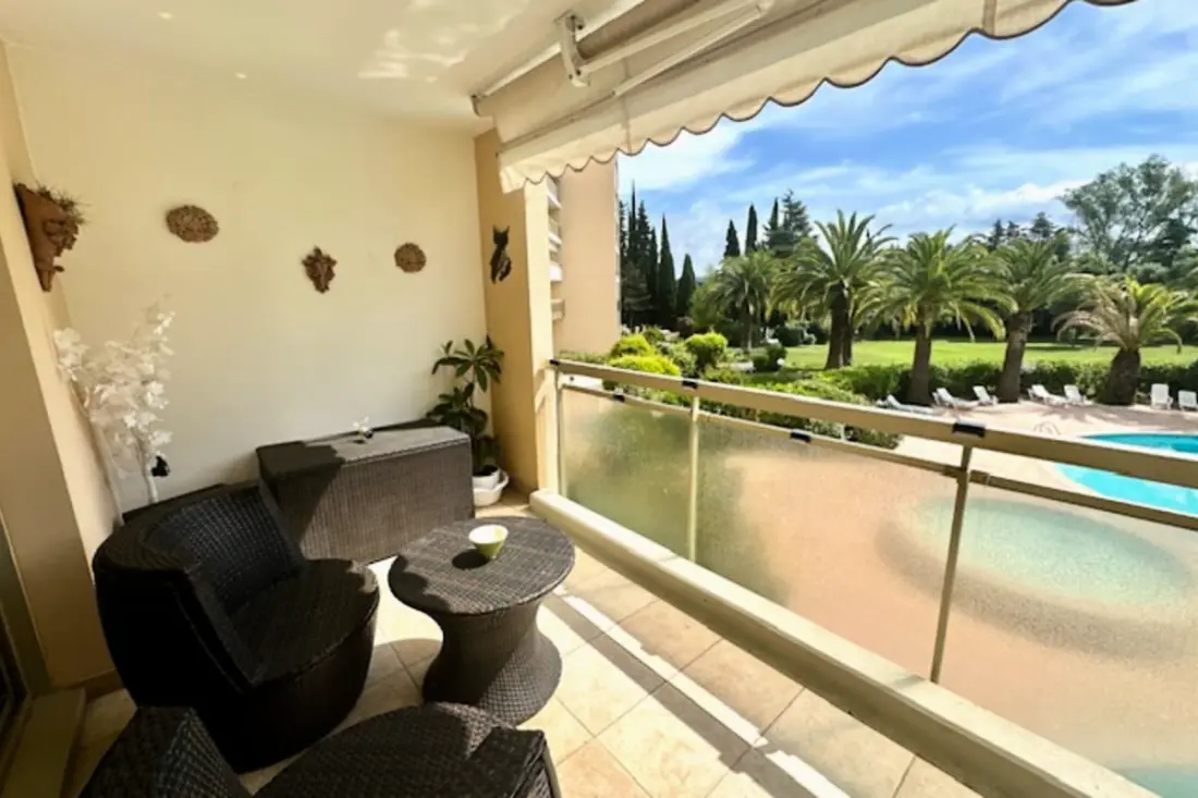 Appartement Rénové Avec Balcon