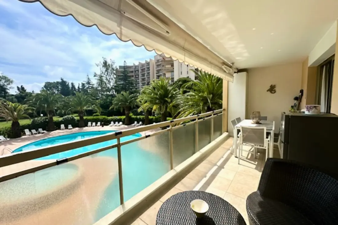 Appartement Rénové Avec Balcon