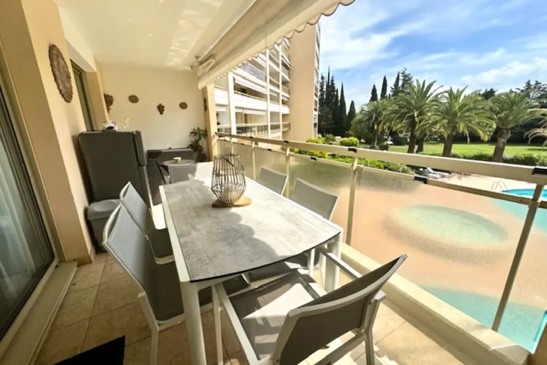 Appartement Rénové Avec Balcon